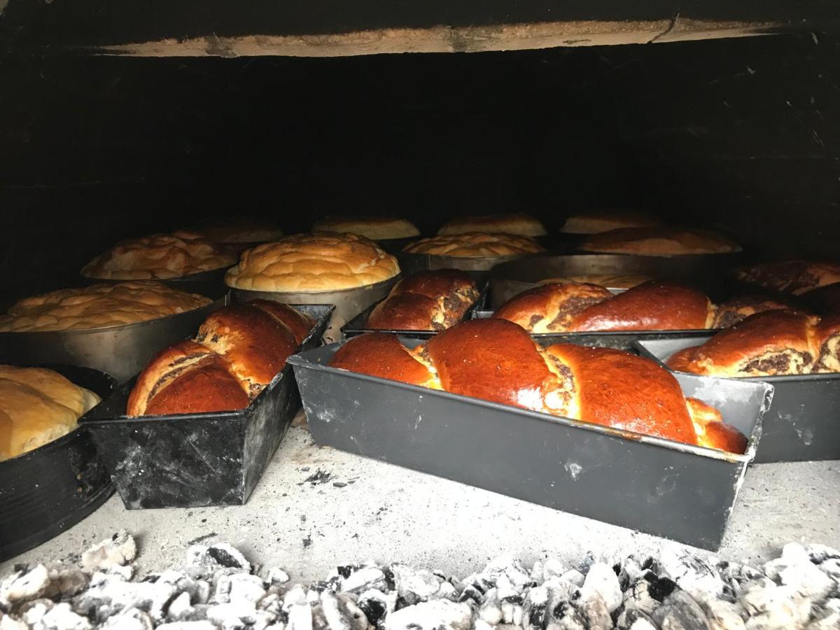 Pensiunea Cretuca Botiza Buitenkant foto